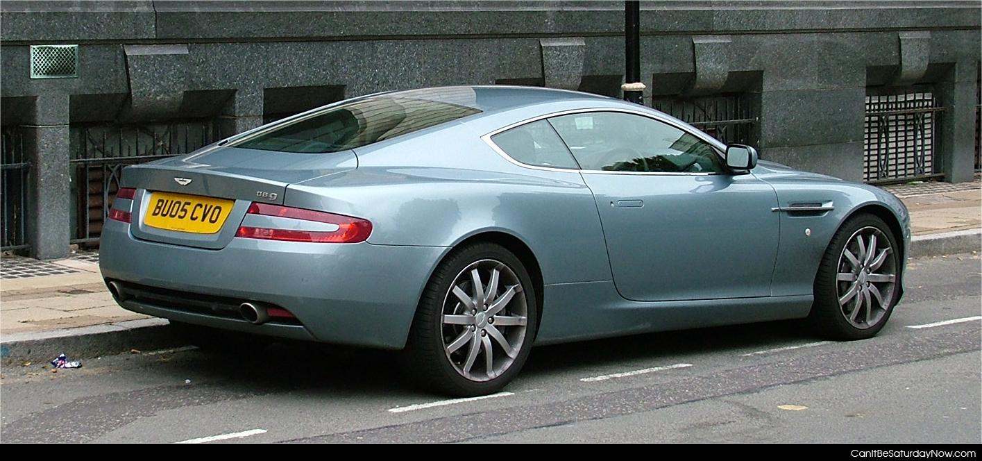 Blue Aston Martin - Nice blue Aston Martin